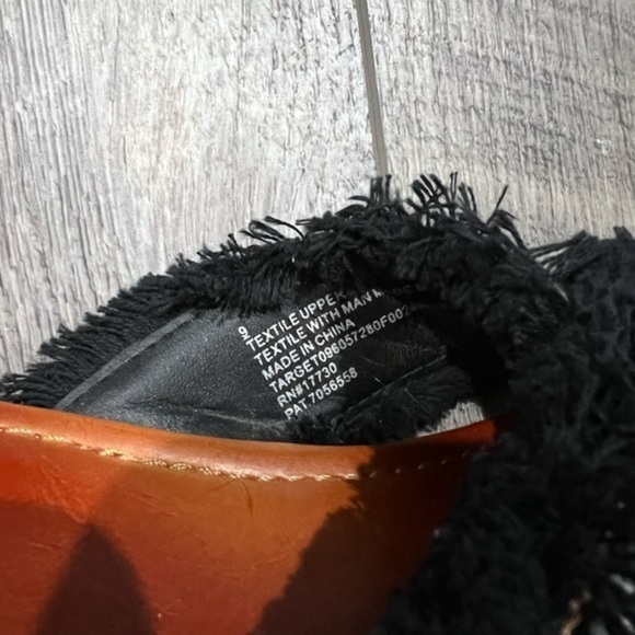 Universal Thread Black Embroidered Sandals - Picture 9 of 11